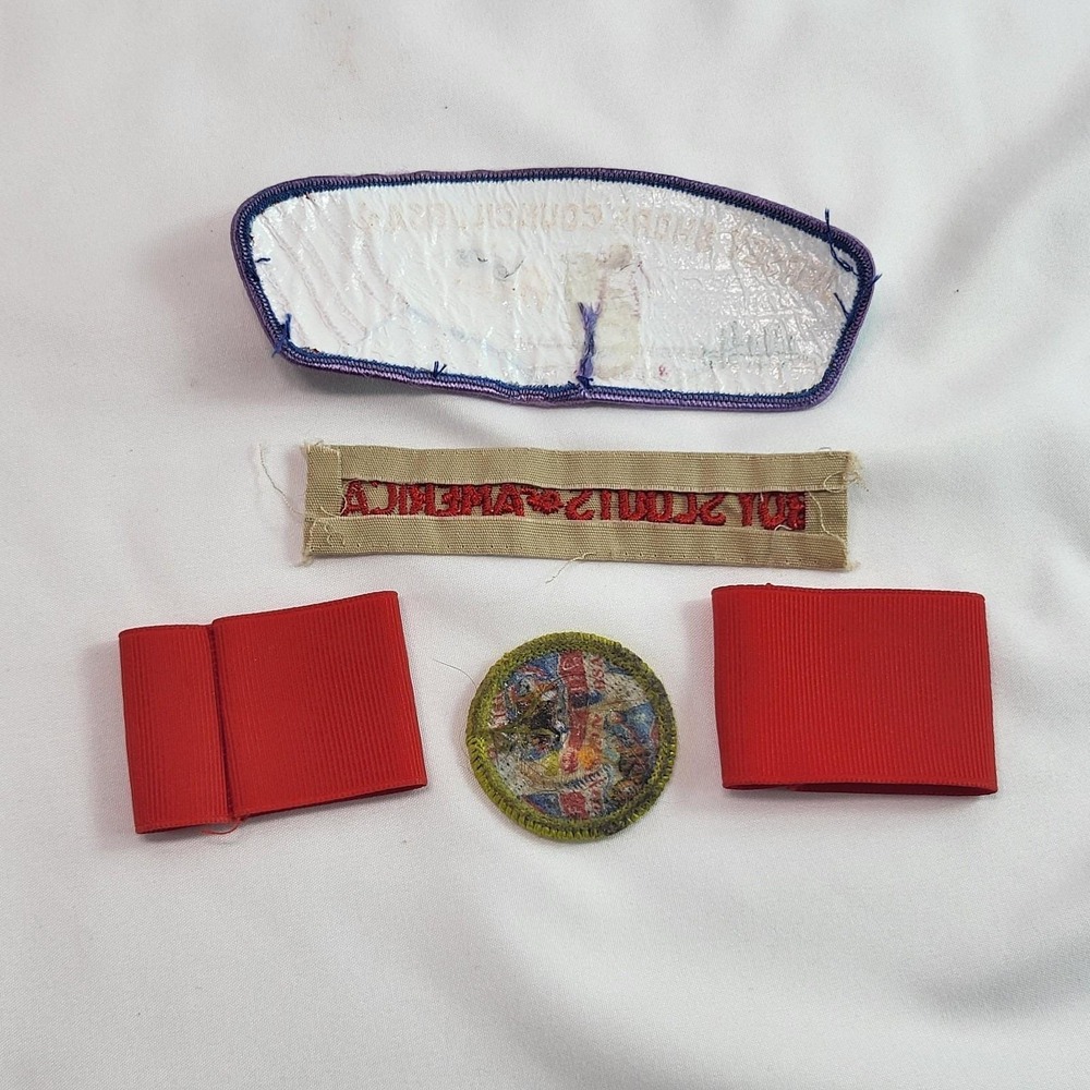 Jersey Shore Council New Jersey BSA Shoulder Patch w. Red Epaulettes, Art Badge - Picture 2 of 7